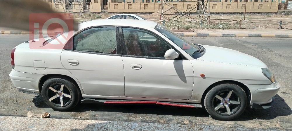 Daewoo Nubira